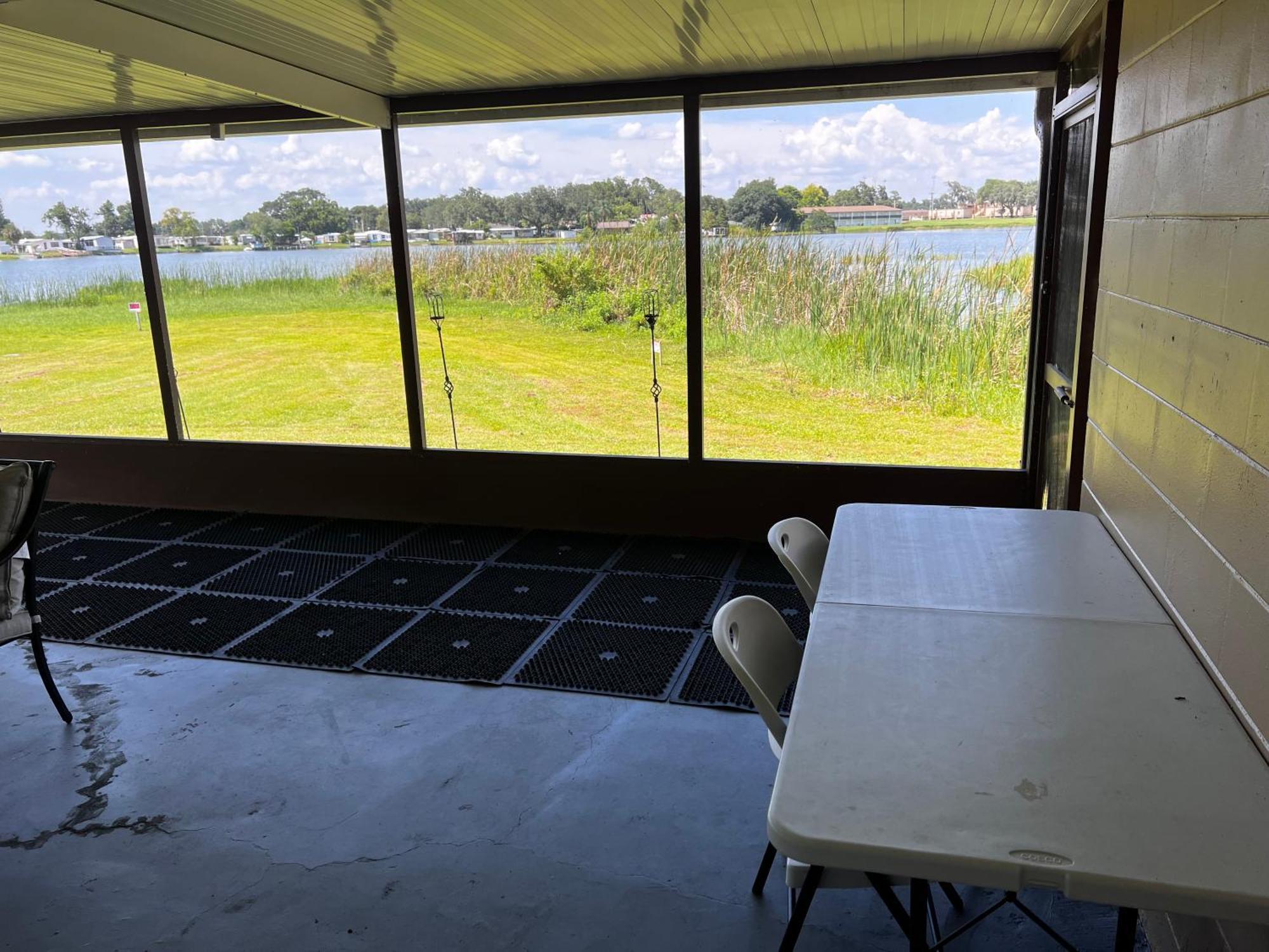 Lakeside Retreat - 3 Bedroom, 2 Bathroom House By The Lake Lakeland Exterior photo